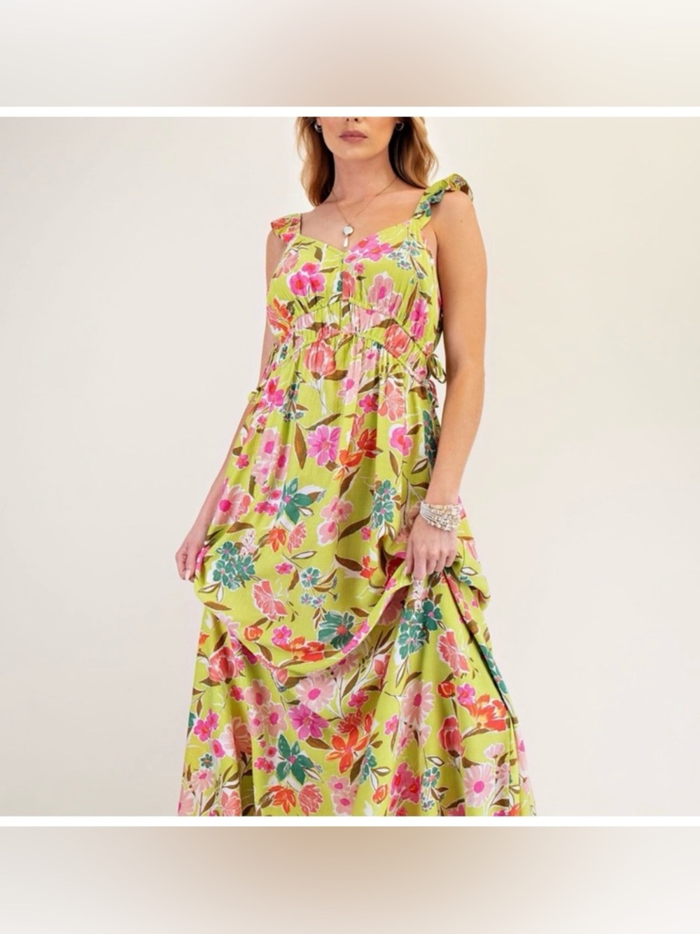 Easel Floral Maxi Dress - Picture 4 of 9